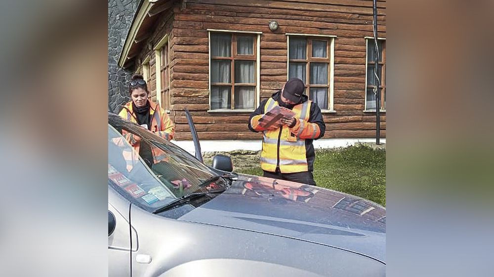 La Municipalidad controla vehículos particulares y de transporte 
