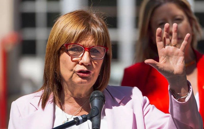 Bullrich busca acuerdos para aprobar la reforma laboral