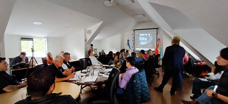 YPF, ejido urbano y sesión 