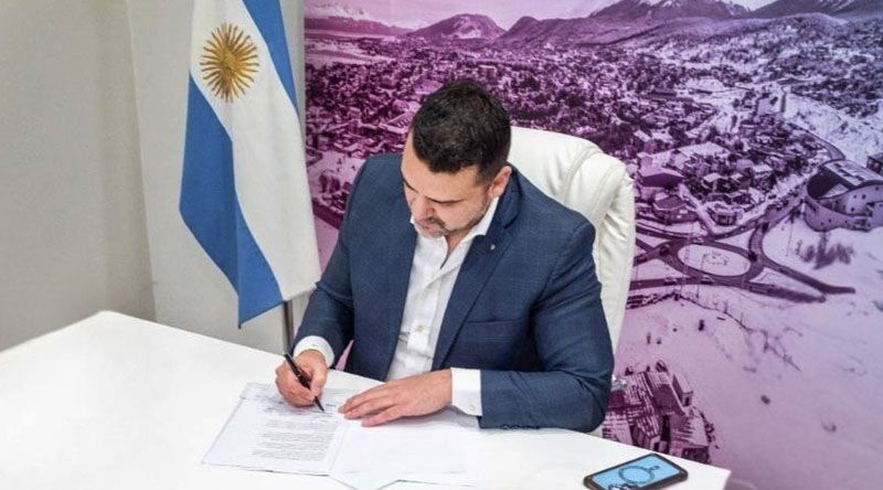 Rechazan el seguro de sepelio obligatorio