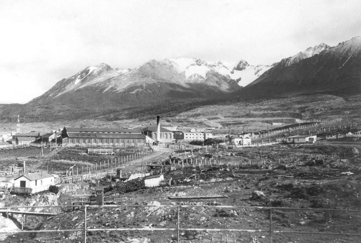 Se sanciona la ley que dará origen al Presidio de Ushuaia