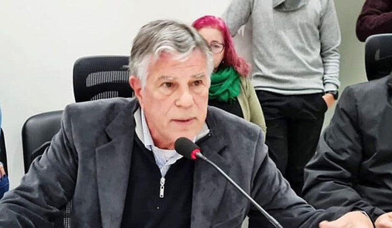 En favor de medidas urgentes para sostener el consumo 