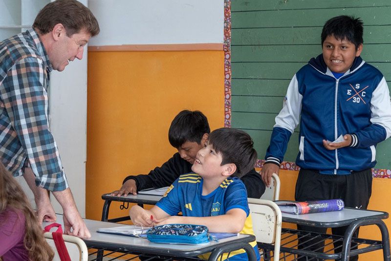 Melella destacó la apertura de escuelas en verano