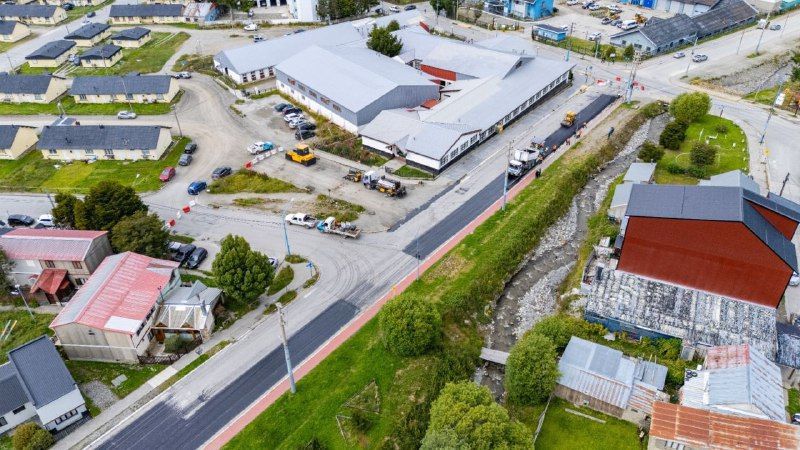 Avanza la repavimentación de Damiana Fique