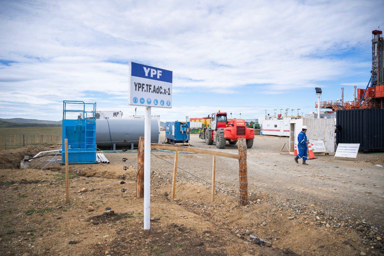 Castillo: “El Estado deja de ser solo concedente. Ahora también explota sus recursos”