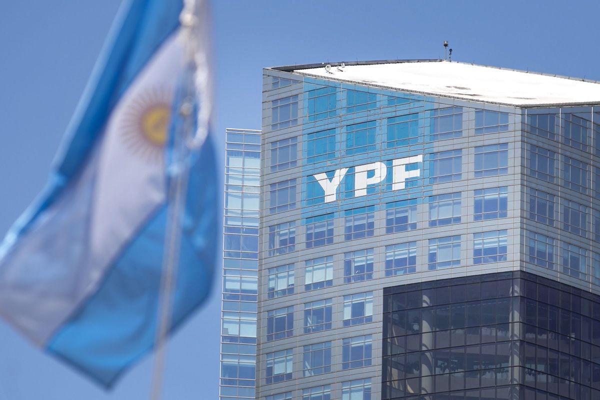Caso YPF: fondos buitres piden declarar a la Argentina en desacato