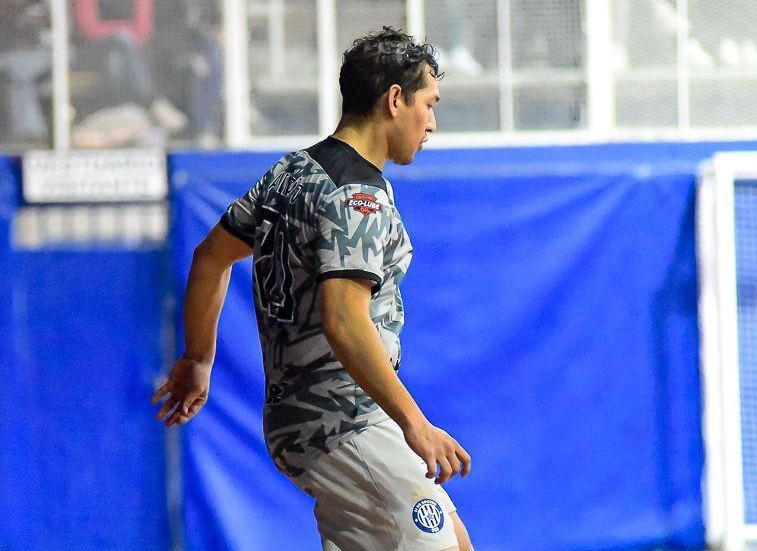 Avendaño jugará en Camioneros