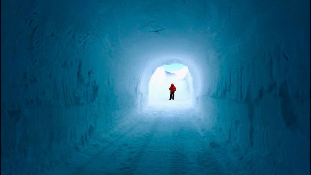 Construyen santuario de hielo en la Antártida para preservar datos