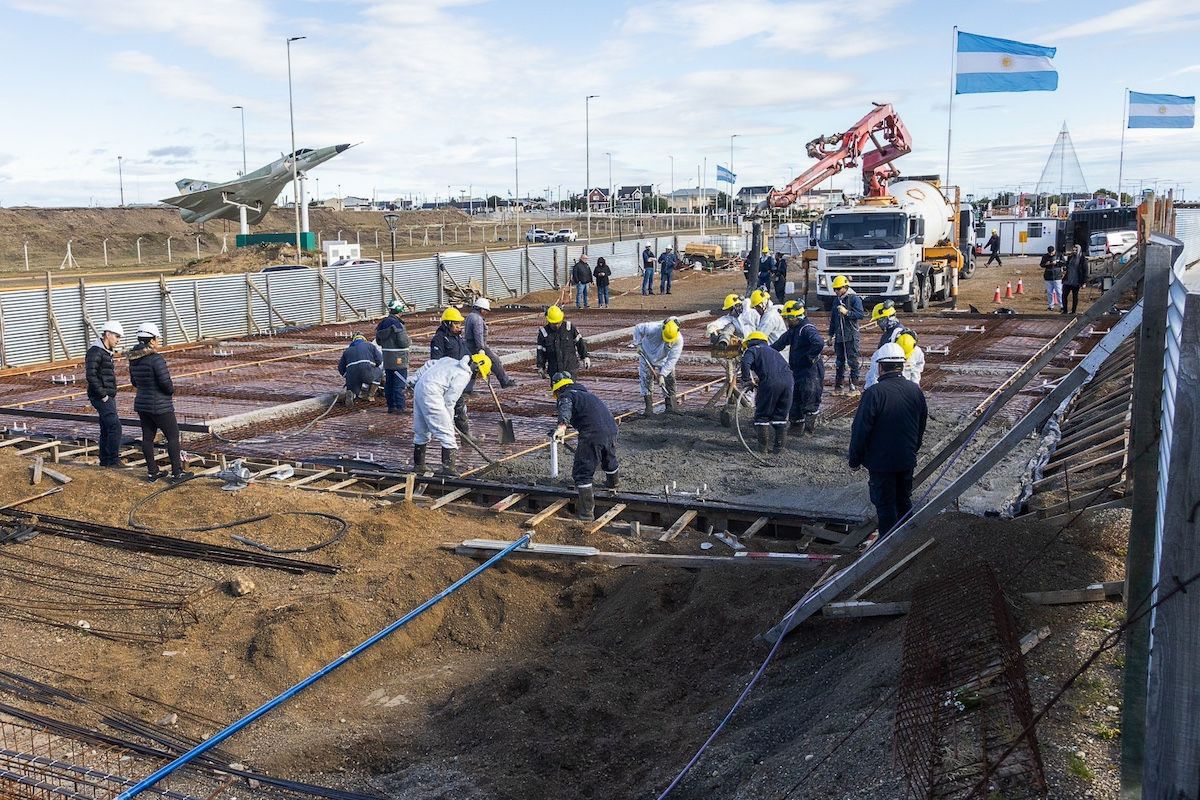 Río Grande sigue edificando su homenaje permanente a Malvinas