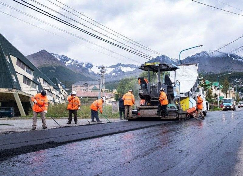Avanzan los trabajos de recuperación vial 