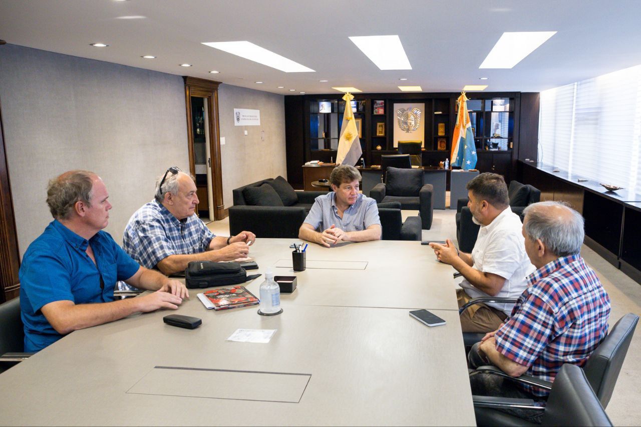 Respaldo del gremio de Ferrocarriles y Puertos a Melella 