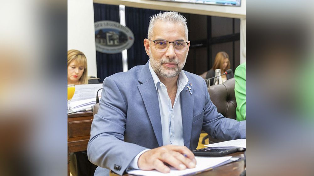 Emergencia ambiental y productiva por los perros asilvestrados 