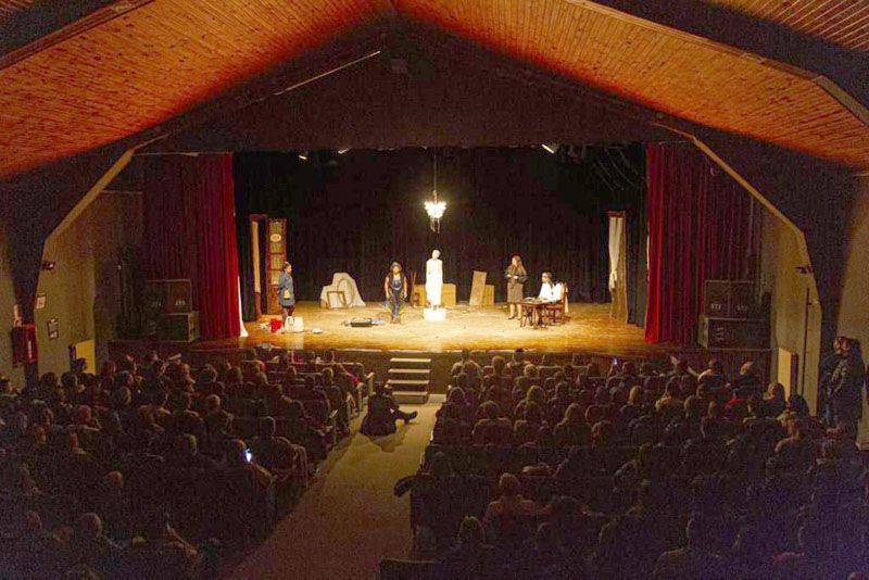 Ushuaia suma teatro, cine y talleres a su agenda cultural
