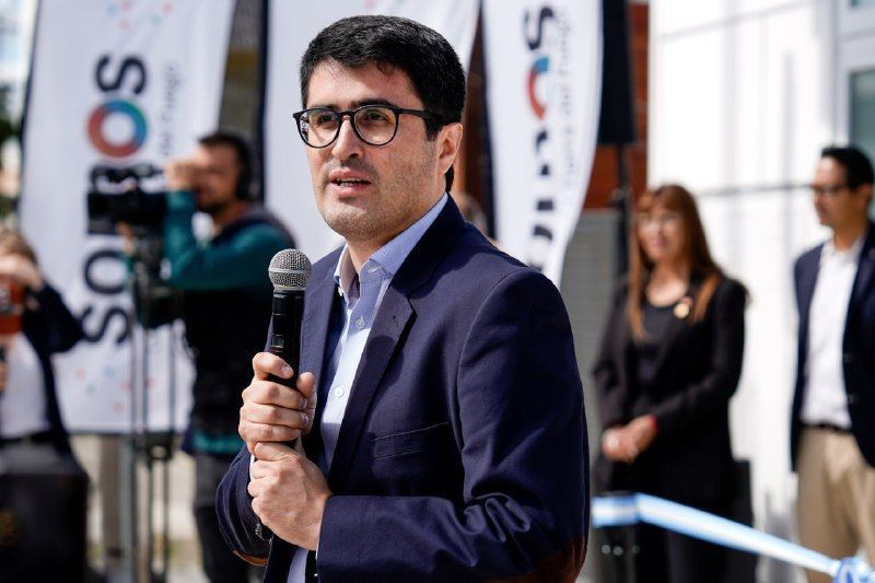 “Reforma no solamente significa incrementar los tributos” 