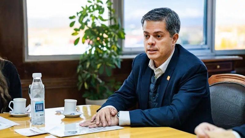 Dachary:  El mapa de ¨La Nación¨ con el nombre británico para Malvinas es “un acto de liviandad” 