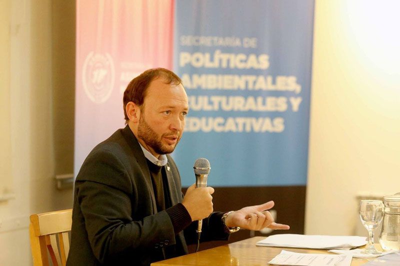 Se presentó el libro que reúne relatos de Veteranos de Malvinas 