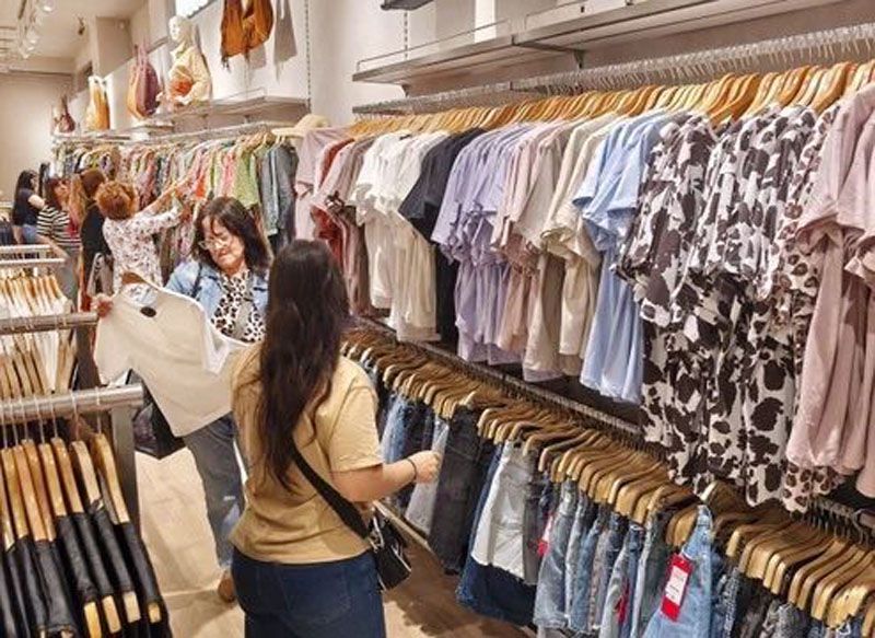 Ventas minoristas acumulan baja del 3,6% en el primer trimestre