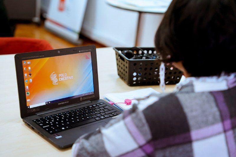 Charla sobre seguridad digital para jubilados 