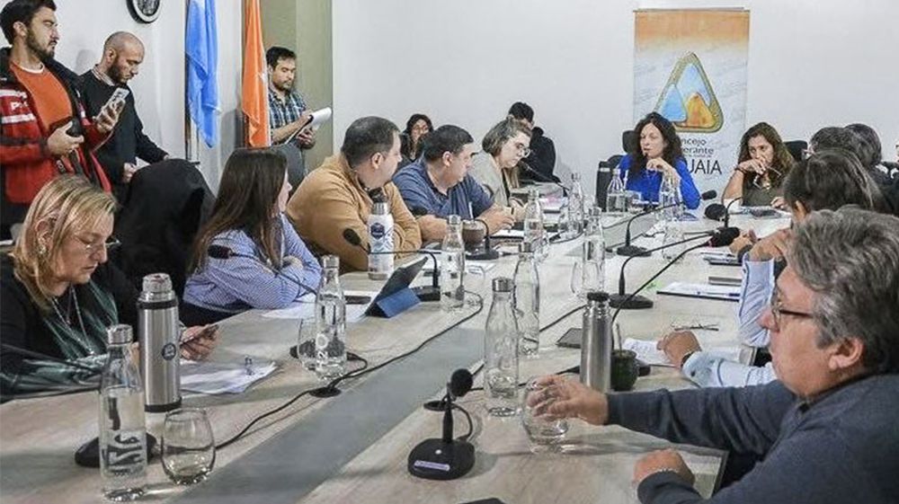 Avanza un proyecto para regularizar deudas municipales