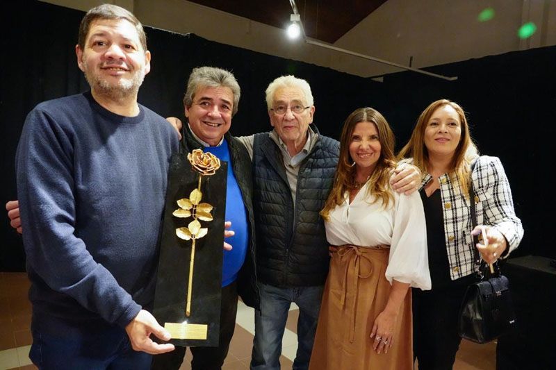 Ushuaia recibió la ‘Rosa por la Paz’ 