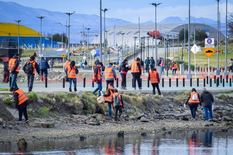 La Municipalidad y ‘A Limpiar Ushuaia’ realizaron una jornada de limpieza 