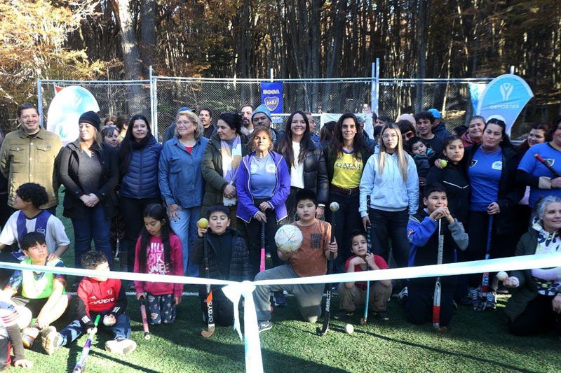 Inauguraron el nuevo playón deportivo de Dos Banderas 