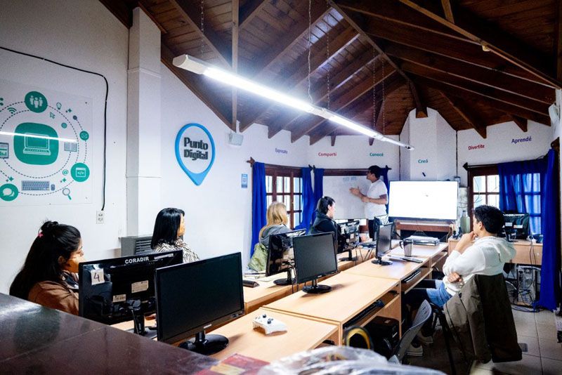 Ushuaia abrió las inscripciones para nuevas capacitaciones en Punto Digital