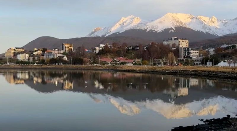 Sábado: Prevén fuertes ráfagas y nevadas débiles