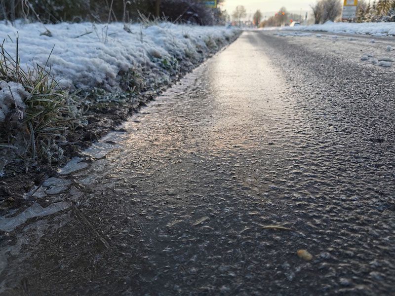 Advierten por hielo negro en las rutas fueguinas