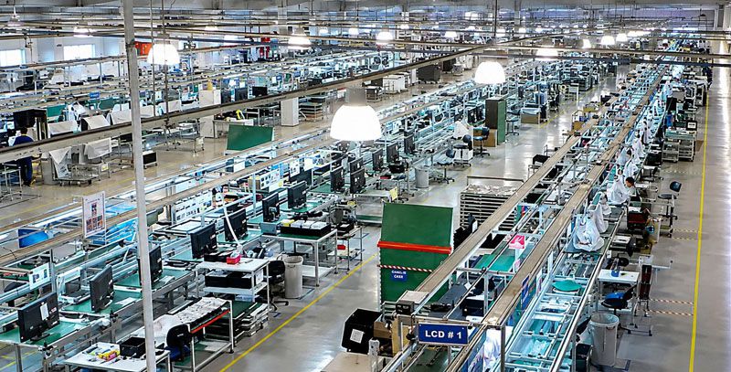 El empleo fabril cayó 26,7% en abril