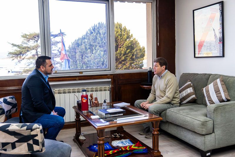 Encuentro de Melella y Vuoto 