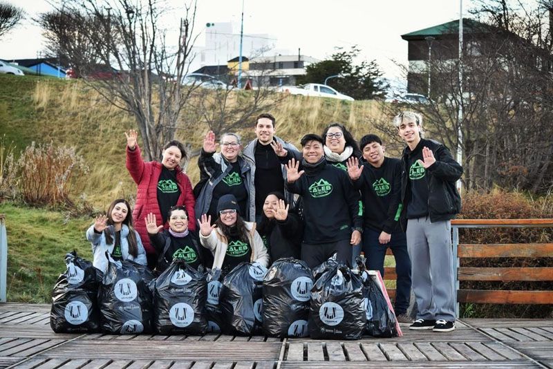 Voluntarios de la Iglesia Adventista realizaron una jornada solidaria 
