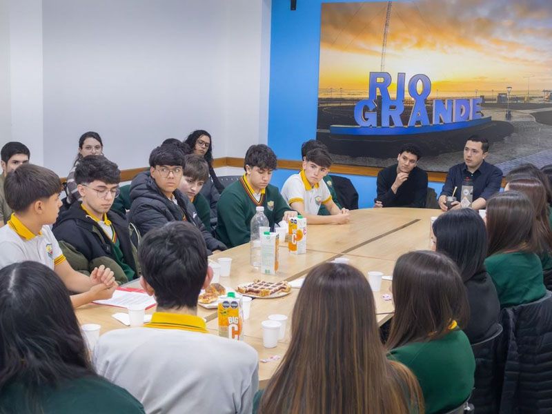 Jóvenes aportarán propuestas para innovar la gestión pública