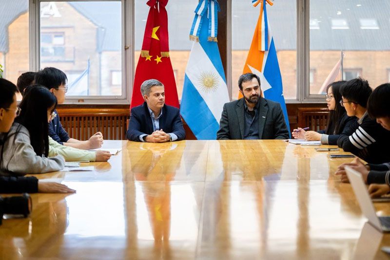 Estrechando vínculos académicos con China