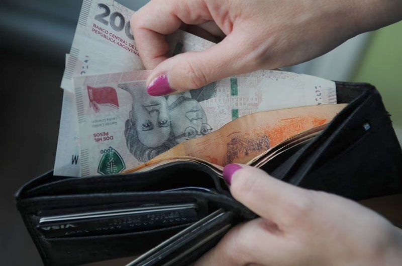 6 de cada 10 argentinos aseguran que su economía empeora
