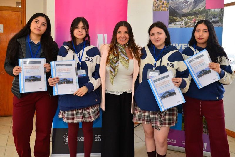 Jóvenes de la EMEI inician sus primeras prácticas formativas 