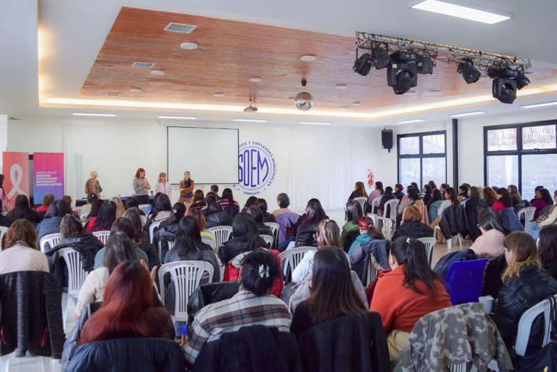 Promueven la prevención del cáncer de mama 