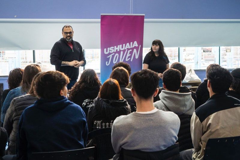 Se reunieron para coordinar el inicio del evento 