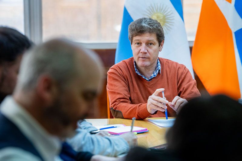 Melella declarará la emergencia salarial docente