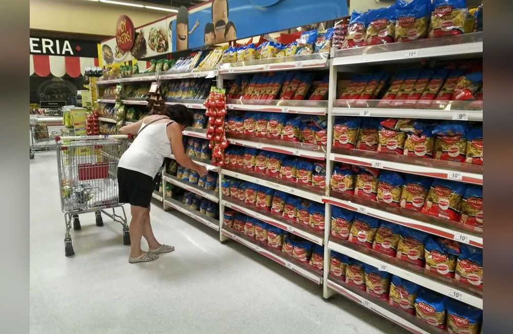 Fuerte caída de la actividad económica en julio