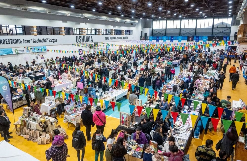 Gran convocatoria en la Expo Emprendiendo y Mercado